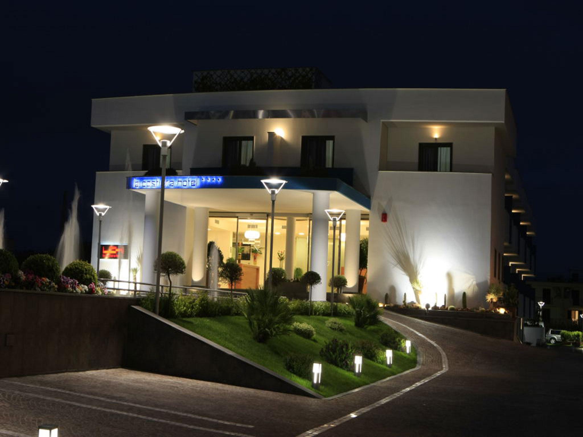 La Costiera Hotel Varcaturo Exterior photo