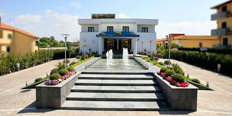 La Costiera Hotel Varcaturo Exterior photo
